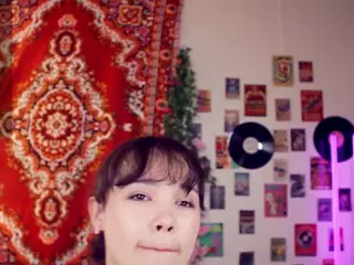 CherryLadyExpansionist's Live Sex Cam Show