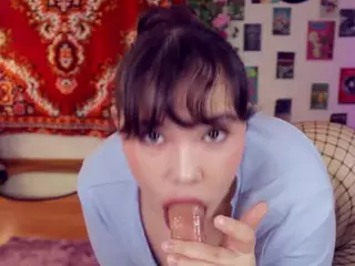 CherryLadyExpansionist's Live Sex Cam Show