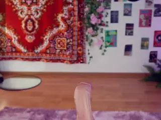 CherryLadyExpansionist's Live Sex Cam Show
