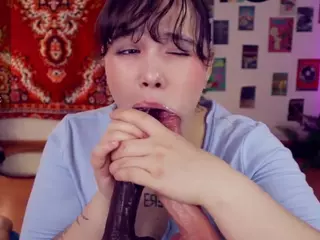 CherryLadyExpansionist's Live Sex Cam Show