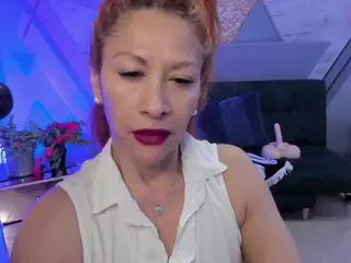 Cintia MILF's Live Sex Cam Show
