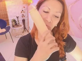 Cintia MILF's Live Sex Cam Show
