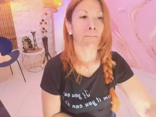 Cintia MILF's Live Sex Cam Show