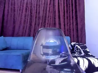 Cintia MILF's Live Sex Cam Show