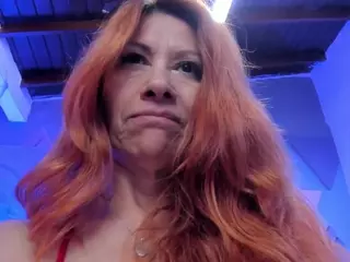 Cintia MILF's Live Sex Cam Show
