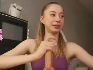 Adabluntaa's Live Sex Cam Show