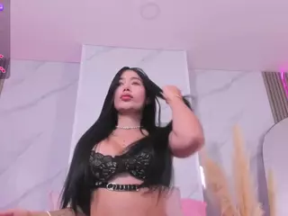 Chlooee's Live Sex Cam Show