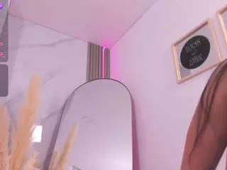 Chlooee's Live Sex Cam Show