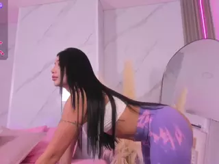 Chlooee's Live Sex Cam Show