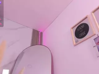 Chlooee's Live Sex Cam Show