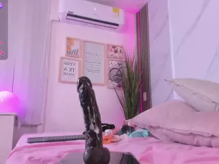 Chlooee's Live Sex Cam Show