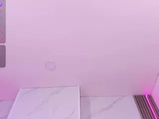 Chlooee's Live Sex Cam Show