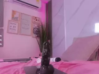 Chlooee's Live Sex Cam Show