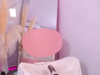 Chlooee's Live Sex Cam Show