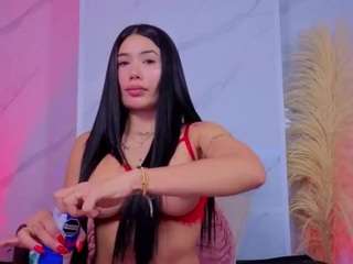 Live cam show with Chlooee