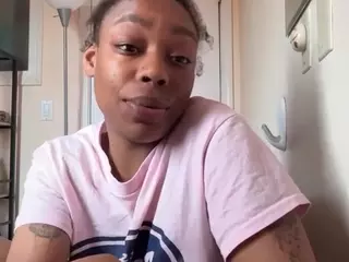 DelightfulDark's Live Sex Cam Show
