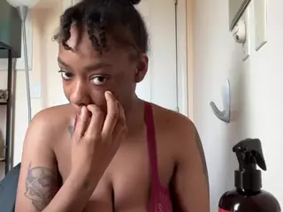 DelightfulDark's Live Sex Cam Show
