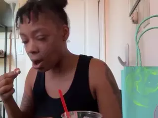 DelightfulDark's Live Sex Cam Show