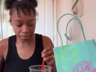 DelightfulDark's Live Sex Cam Show