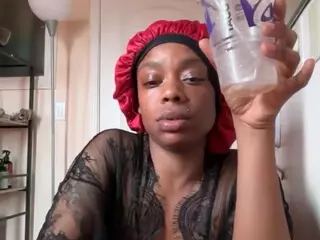 DelightfulDark's Live Sex Cam Show