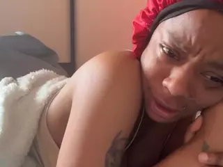 DelightfulDark's Live Sex Cam Show