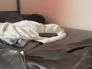 DelightfulDark's Live Sex Cam Show