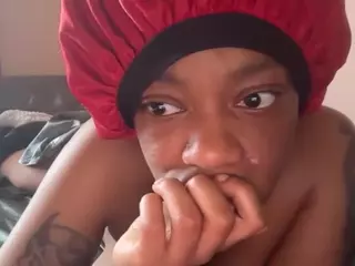 DelightfulDark's Live Sex Cam Show