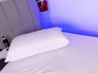 Diana's Live Sex Cam Show