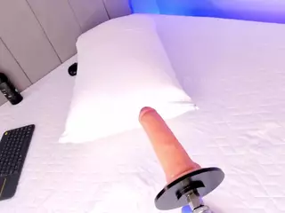 Diana's Live Sex Cam Show
