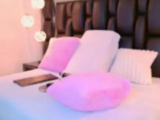 Sarahgrey18's Live Sex Cam Show