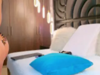 Sarahgrey18's Live Sex Cam Show