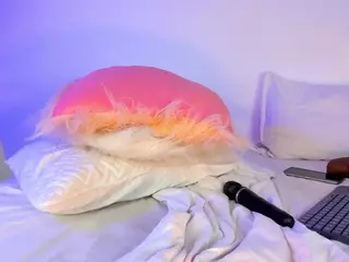 Sarah Reid's Live Sex Cam Show