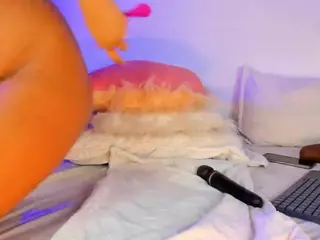Sarah Reid's Live Sex Cam Show