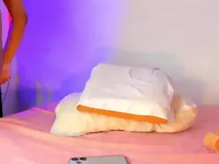Sarah Reid's Live Sex Cam Show