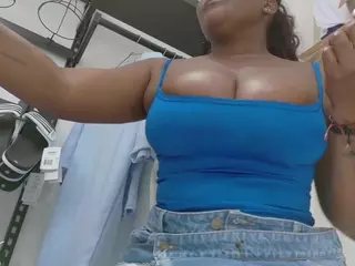 mareiabold's Live Sex Cam Show
