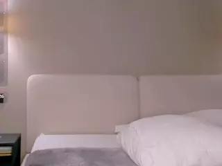 BondGirll4u's Live Sex Cam Show
