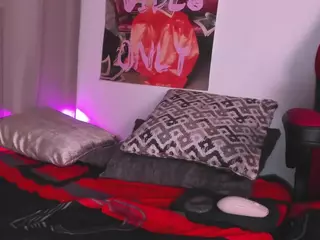 ARYA's Live Sex Cam Show