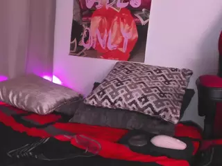 ARYA's Live Sex Cam Show
