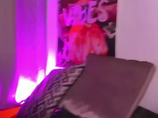 ARYA's Live Sex Cam Show