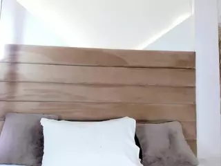 ValerieDiaz's Live Sex Cam Show