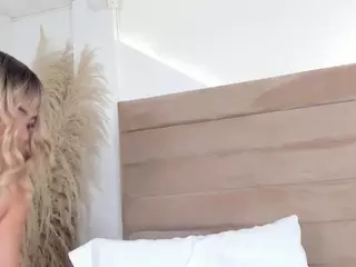 ValerieDiaz's Live Sex Cam Show
