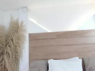 ValerieDiaz's Live Sex Cam Show