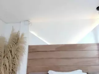 ValerieDiaz's Live Sex Cam Show