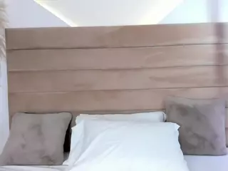 ValerieDiaz's Live Sex Cam Show
