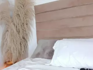 ValerieDiaz's Live Sex Cam Show