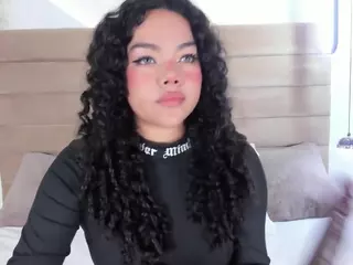 ValerieDiaz's Live Sex Cam Show