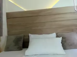 ValerieDiaz's Live Sex Cam Show