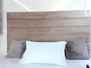ValerieDiaz's Live Sex Cam Show