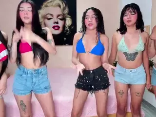 Cloe-World1's Live Sex Cam Show