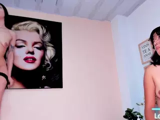 Cloe-World1's Live Sex Cam Show